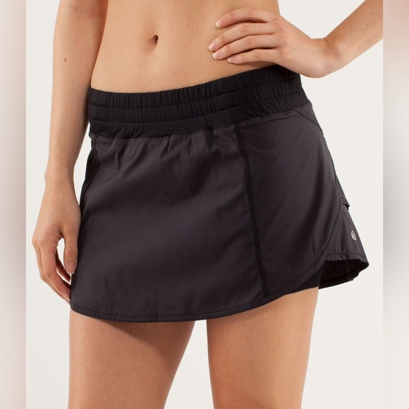 Lululemon Track Attack Skirt (with shorts)  athletica Black Size 10 - Picture 9 of 11